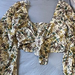 Floral crop blouse